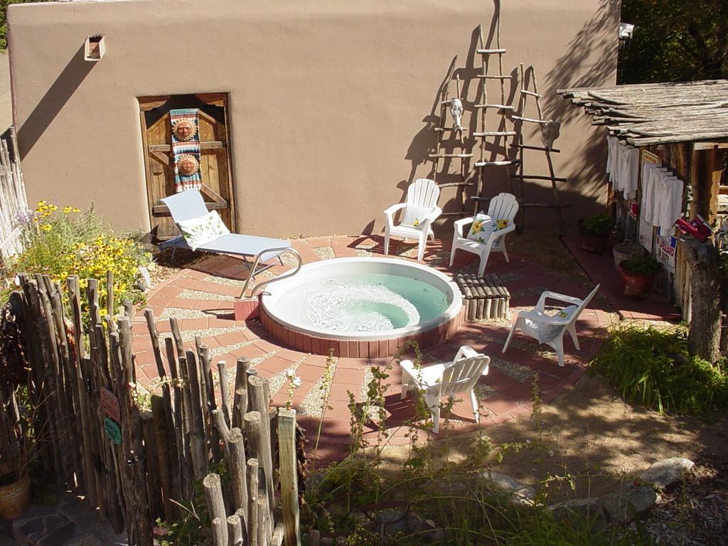 Inn On The Rio Taos Exterior photo
